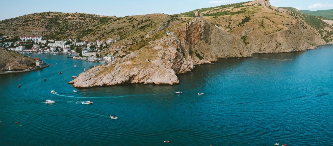 Изображение №9 статьи - Какое море в Крыму: Черное и Азовское – полное сравнение для отдыха