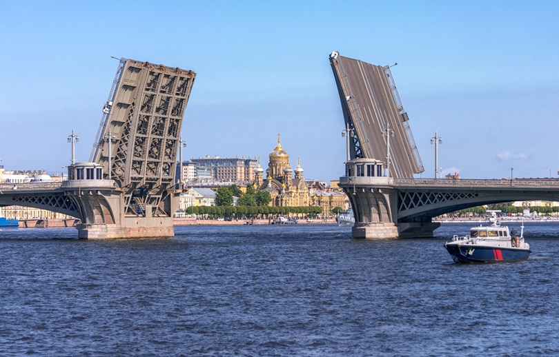 Благовещенский мост