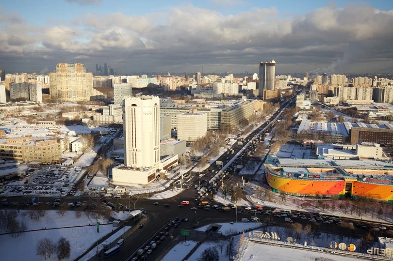 Ул. Лазо в с. Раздолье, ул. Семафорная в г. Красноярск и ул. Профсоюзная в г. Москве