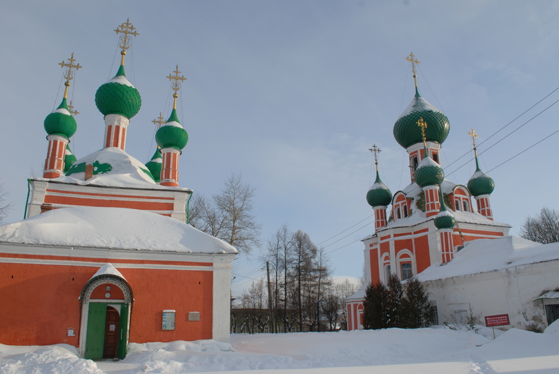 Владимирский собор и церковь Александра Невского