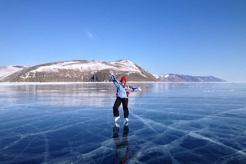 Сравнить лед на катке и открытом Байкале