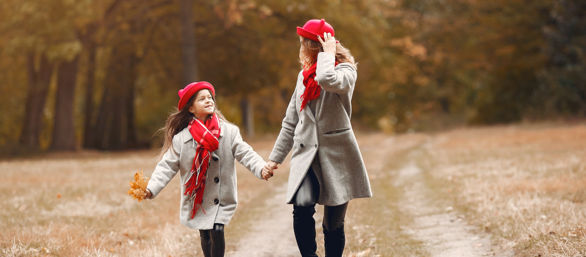 Куда поехать на осенние каникулы с детьми: лучшие направления России 2025