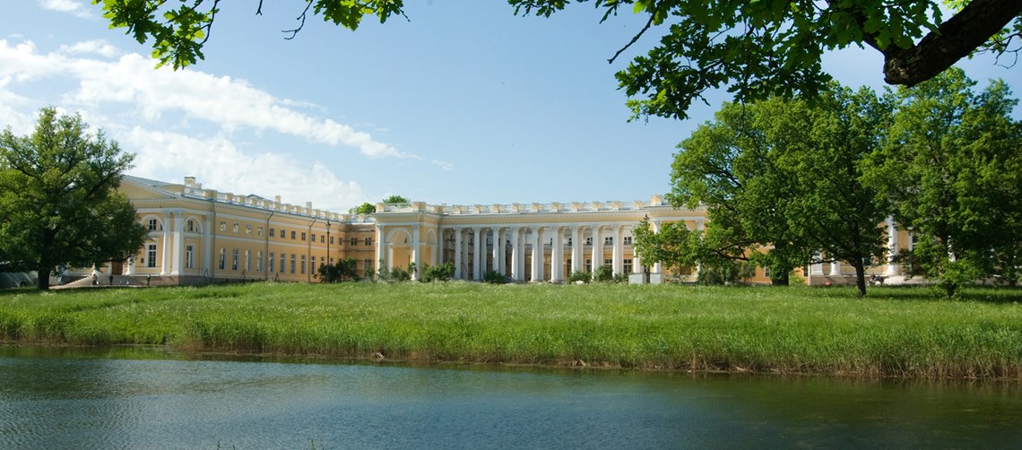 Александровский дворец в Царском Селе: как добраться и что посмотреть