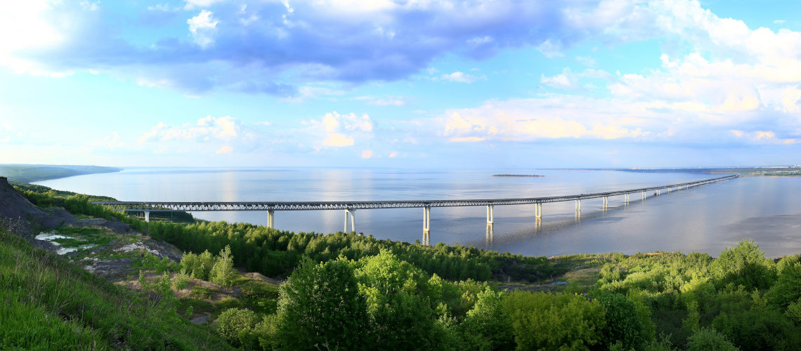 Самый длинный мост в России: где находится, чем удивляет