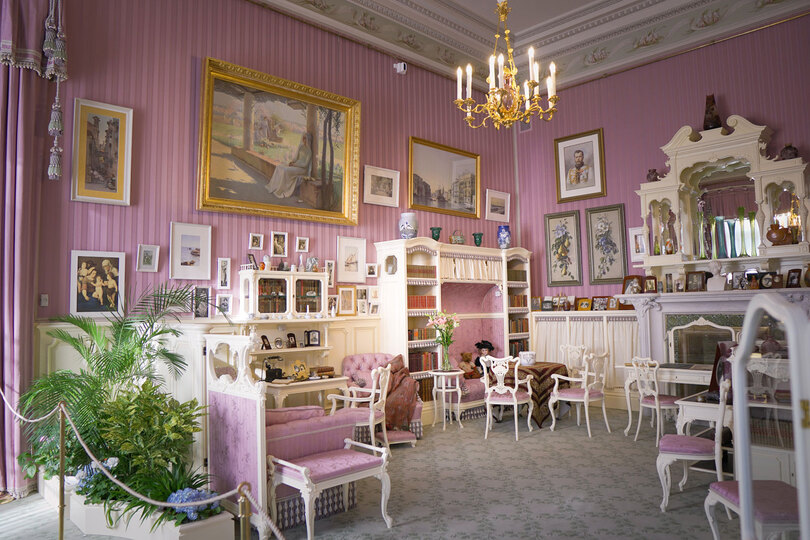 Залы Александровского дворца