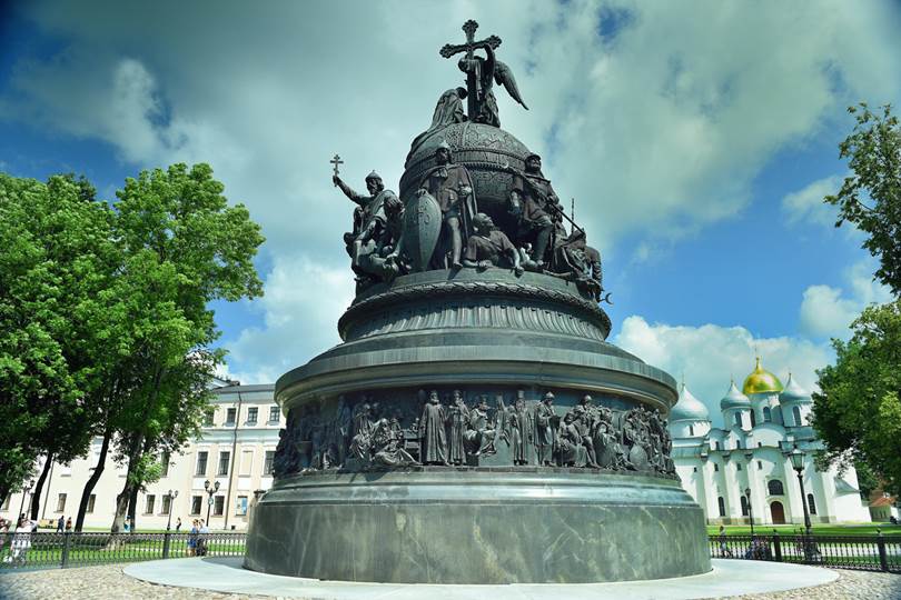 Памятник «Тысячелетие Руси»