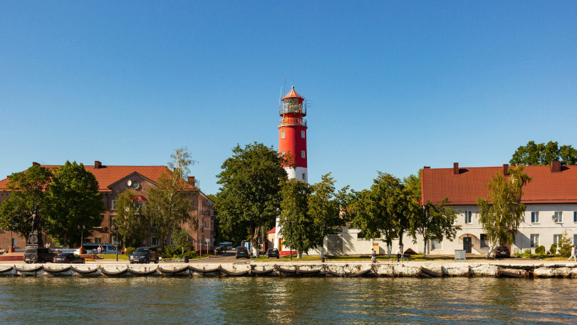 Балтийский маяк - самый западный в России