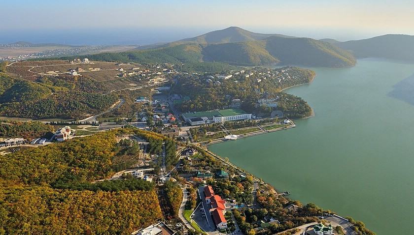 Абрау-Дюрсо