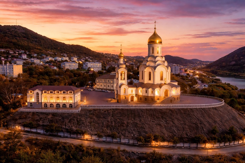 Свято-Пантелеимонов мужской монастырь