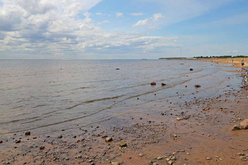 Пляж в парке 300-летия Санкт-Петербурга