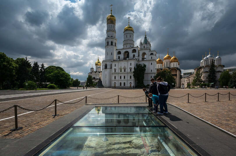 «Археологические окошки» на Ивановской площади