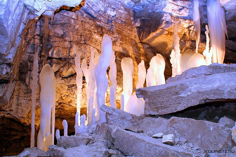Кунгур и Кунгурская ледяная пещера