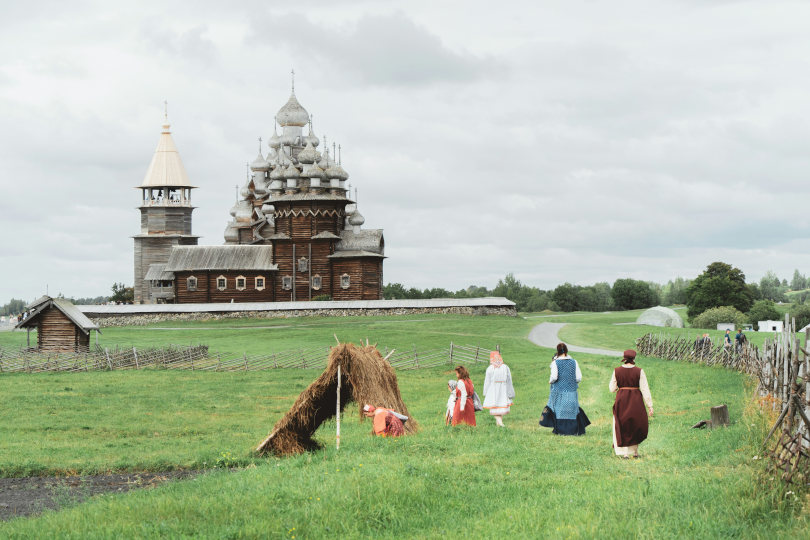 Лучше путешествовать самостоятельно или в составе группы