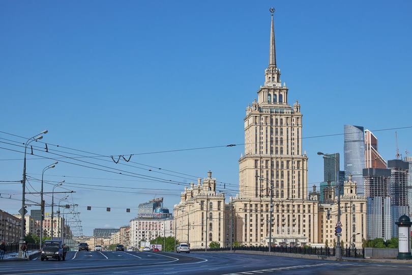 Мифы о сталинских высотках в Москве