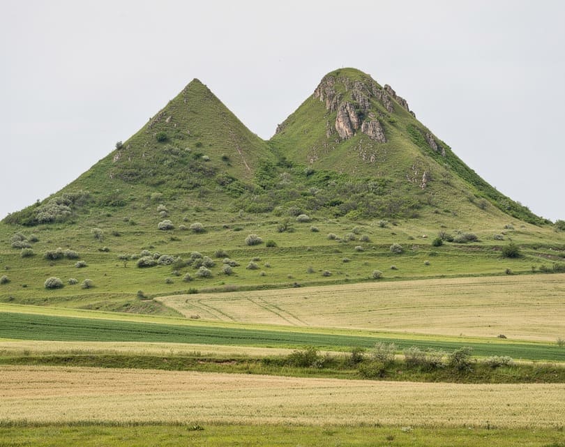 Гора Верблюд