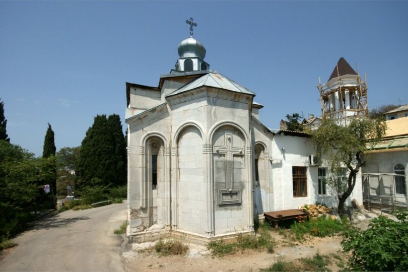Церковь Святой Нины