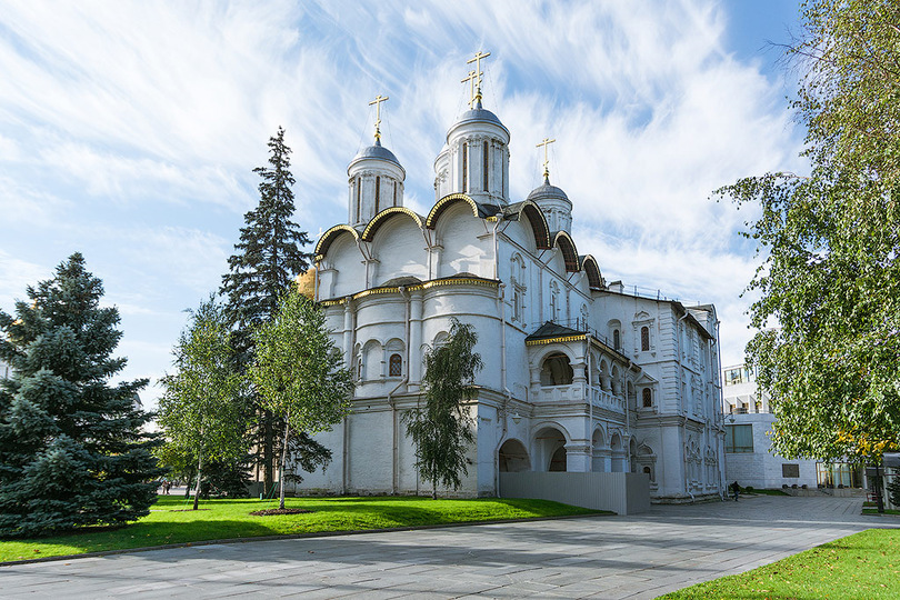 Патриаршие палаты и храм Собора Двенадцати Апостолов